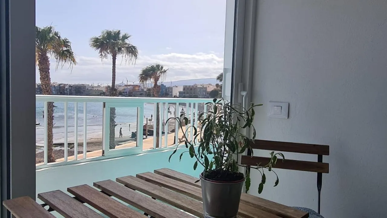 Arinaga Arena Y Mar Beach Apartment